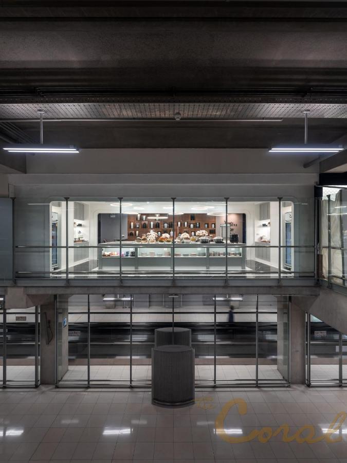 The Coral Finest Business Class And First Class Lounge Concourse D- Airport Lounge Service - International Transit Area - 6 Hours Stay 北榄 外观 照片